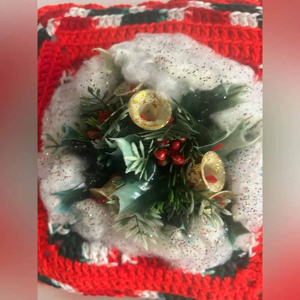 Vintage 3D crocheted pillow cushion Christmas 70’s holiday decor granny square